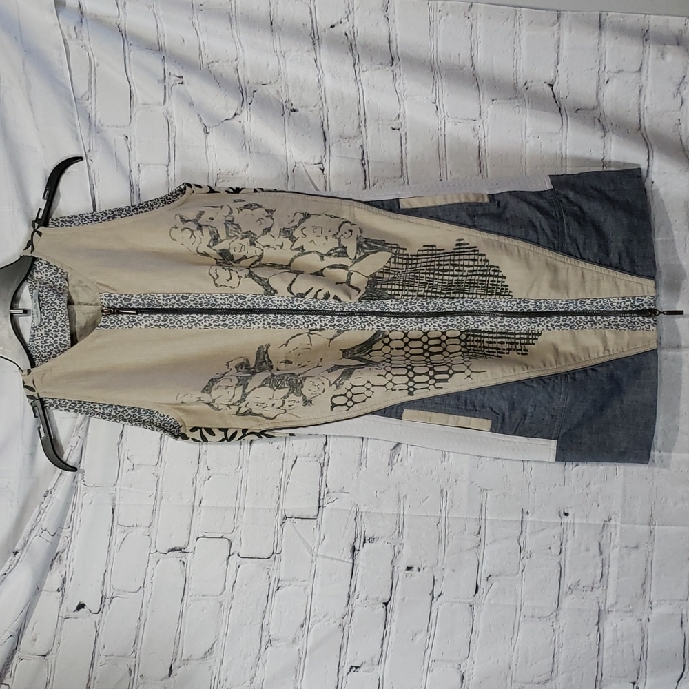 ANVRDIE Front Zip Dress